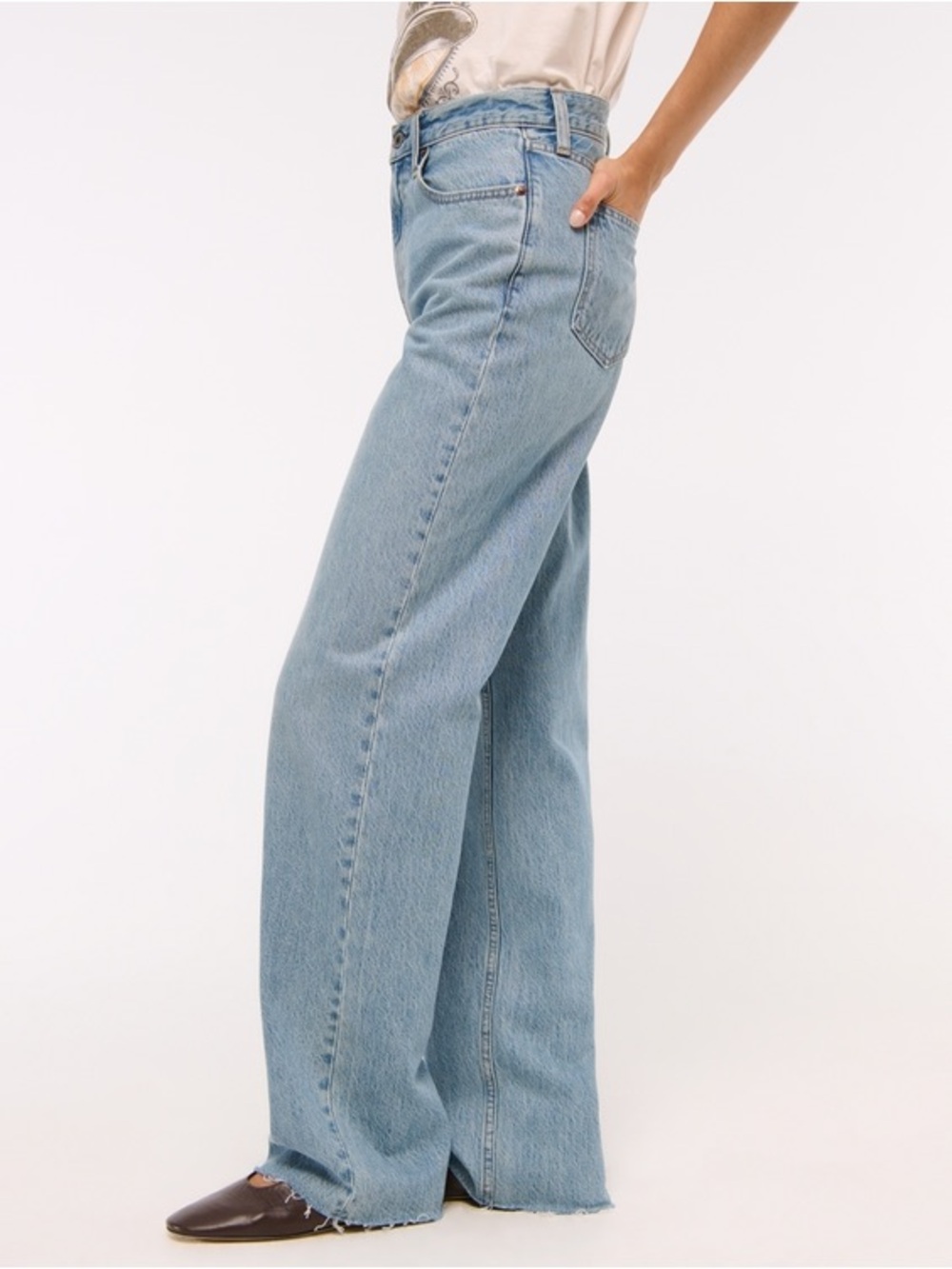 Abercrombie & Fitch Light Blue high rise loose 28 - Picture 3 of 11